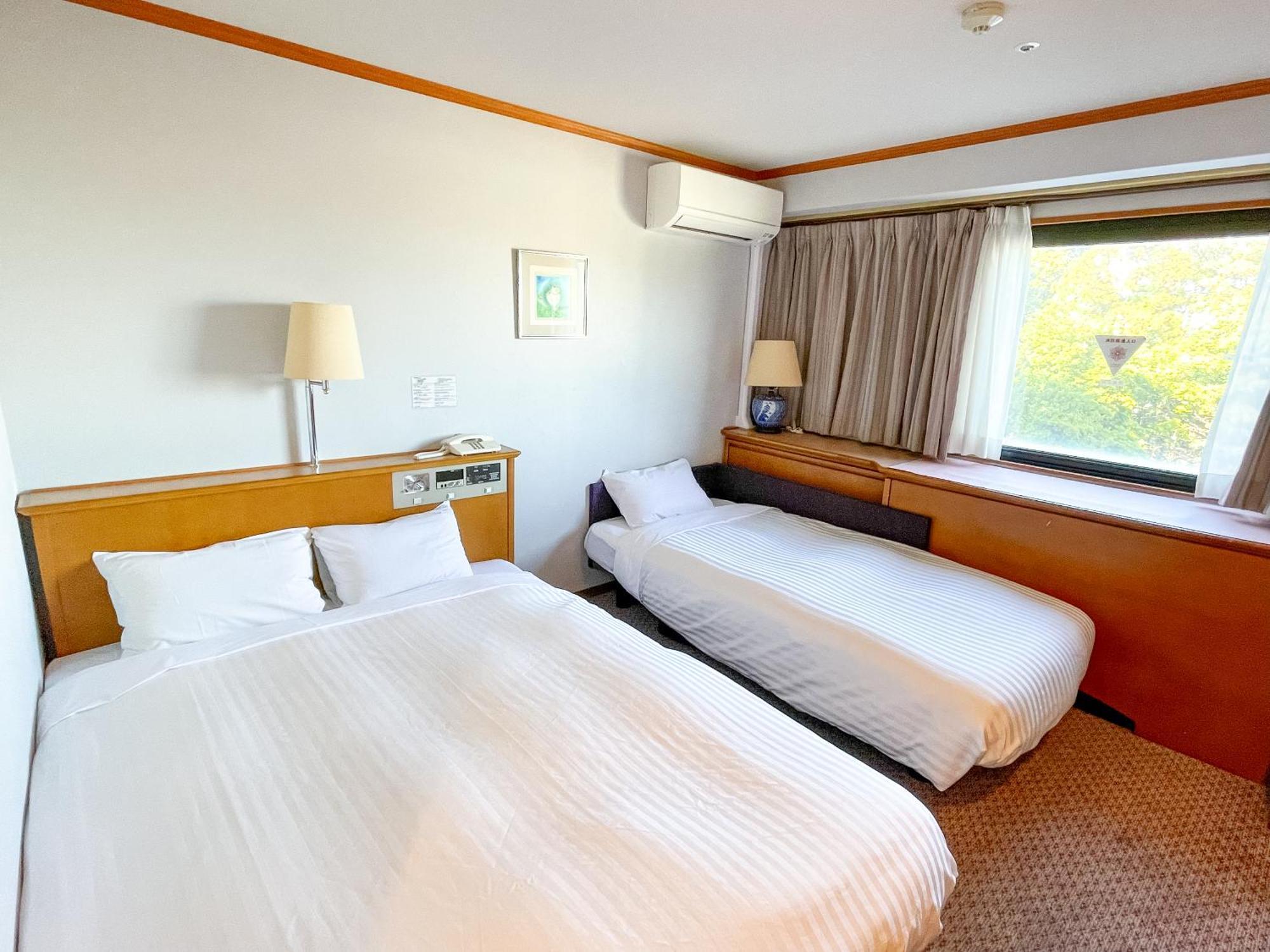 Hotel Castle Inn Ise Bagian luar foto
