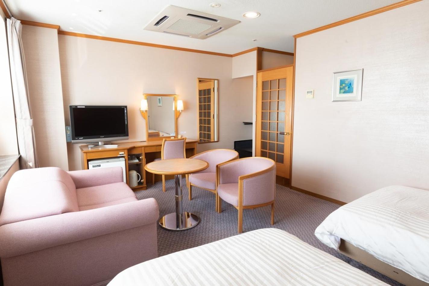 Hotel Castle Inn Ise Bagian luar foto